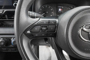 Хетчбэк Toyota Yaris 2020 года, 1289000 рублей, Барнаул