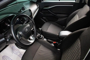 Седан ВАЗ (LADA) Vesta 2019 года, 929000 рублей, Сургут