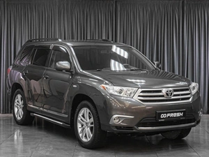 Внедорожник Toyota Highlander 2012 года, 2139000 рублей, Тюмень