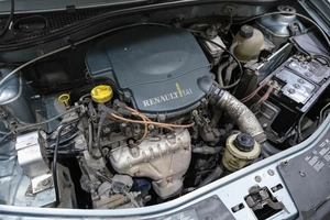 Хетчбэк Renault Sandero 2011 года, 299000 рублей, Новокузнецк
