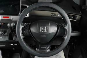 Минивэн Honda Freed 2011 года, 1179000 рублей, Тюмень