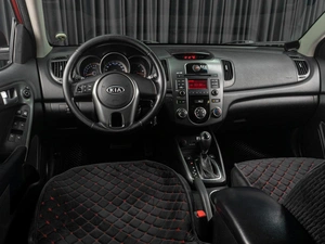 Седан Kia Cerato 2011 года, 829000 рублей, Тюмень