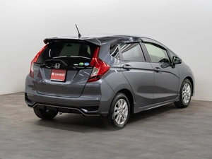 Хетчбэк Honda Fit 2018 года, 1230000 рублей, Красноярск