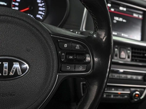 Седан Kia Optima 2017 года, 1994000 рублей, Ставрополь