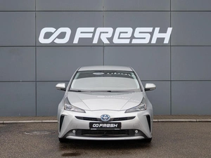 Лифтбек Toyota Prius 2019 года, 2150000 рублей, Краснодар