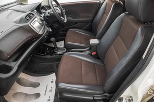 Универсал Honda Fit Shuttle 2011 года, 1109000 рублей, Барнаул