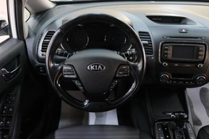 Седан Kia Cerato 2017 года, 1599000 рублей, Омск
