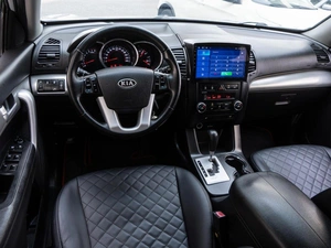 Внедорожник Kia Sorento 2010 года, 1490000 рублей, Волгоград