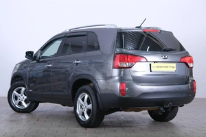 Внедорожник Kia Sorento 2018 года, 2489000 рублей, Омск