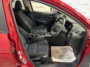 Хетчбэк Mazda Demio 2015 года, 1050000 рублей, Красноярск