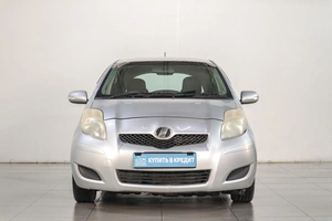Хетчбэк Toyota Vitz 2008 года, 499000 рублей, Челябинск