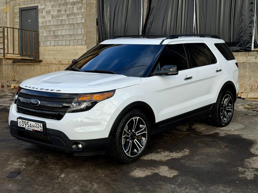 Внедорожник Ford Explorer 2013 года, 1890000 рублей, Красноярск