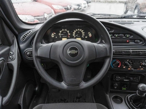 Внедорожник Chevrolet Niva 2019 года, 979000 рублей, Саратов