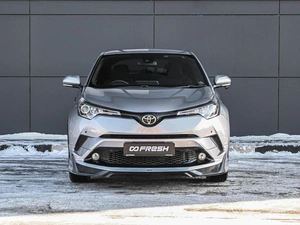 Внедорожник Toyota C-HR 2018 года, 2049000 рублей, Кирилловка
