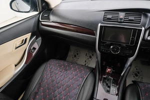 Седан Toyota Premio 2017 года, 1859000 рублей, Красноярск