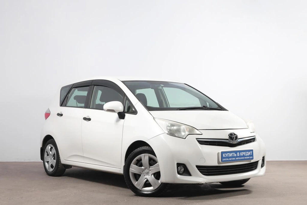 Хетчбэк Toyota Ractis 2013 года, 1099000 рублей, Новосибирск