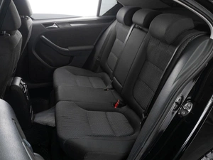 Седан Volkswagen Jetta 2011 года, 729000 рублей, Тюмень