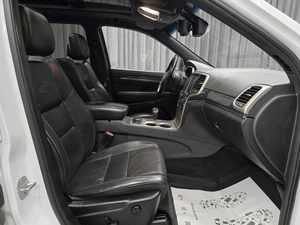 Внедорожник Jeep Grand Cherokee 2013 года, 2199000 рублей, Красноярск