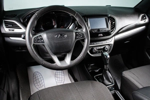 Седан ВАЗ (LADA) Vesta Cross 2021 года, 1309000 рублей, Сургут