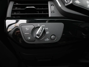 Седан Audi A4 2020 года, 2999000 рублей, Кирилловка