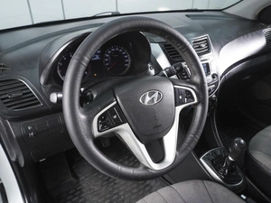 Седан Hyundai Solaris 2015 года, 870000 рублей, Ростов-на-Дону