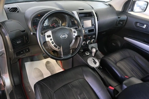 Внедорожник Nissan X-Trail 2014 года, 1459000 рублей, Омск