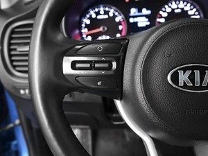 Хетчбэк Kia Rio X-Line 2019 года, 1398000 рублей, Ставрополь