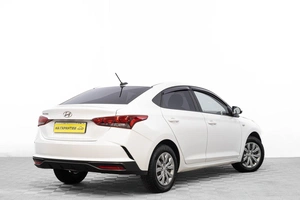 Седан Hyundai Solaris 2021 года, 1219000 рублей, Барнаул