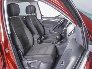 Внедорожник Volkswagen Tiguan 2011 года, 900000 рублей, Ростов-на-Дону