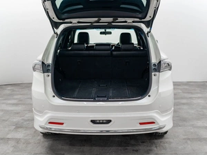 Внедорожник Toyota Harrier 2017 года, 2495000 рублей, Красноярск