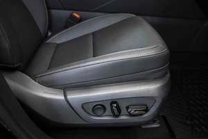 Внедорожник Lexus RX 2023 года, 8899999 рублей, Москва