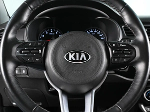 Хетчбэк Kia Rio X-Line 2020 года, 1799000 рублей, Аксай