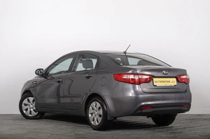 Седан Kia Rio 2014 года, 859000 рублей, Томск