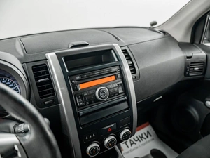 Внедорожник Nissan X-Trail 2011 года, 1400000 рублей, Красноярск