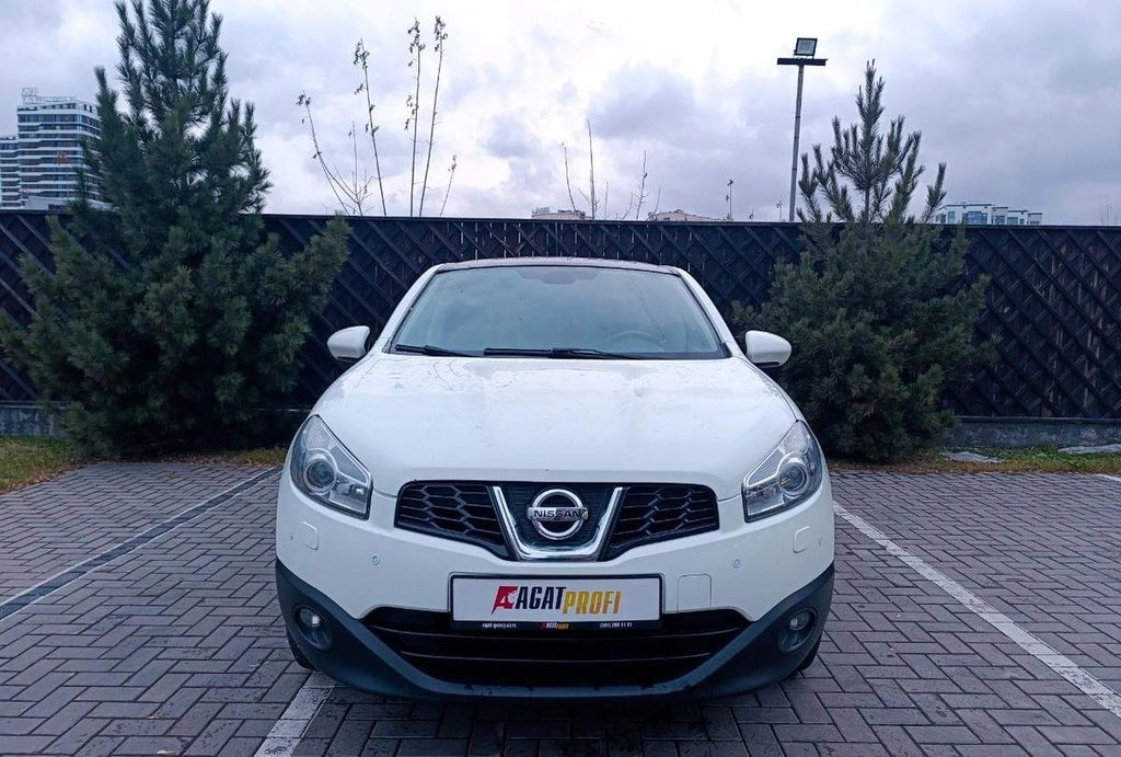 Внедорожник Nissan Qashqai 2010 года, 1100000 рублей, Красноярск