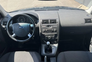 Седан Ford Mondeo 2006 года, 460000 рублей, Солонцы