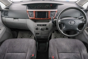Минивэн Toyota Noah 2003 года, 799000 рублей, Красноярск