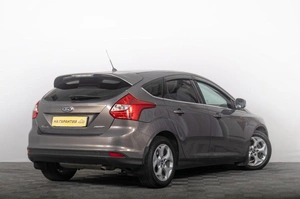 Хетчбэк Ford Focus 2013 года, 839000 рублей, Томск