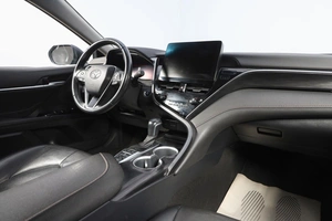 Седан Toyota Camry 2023 года, 3929000 рублей, Новосибирск