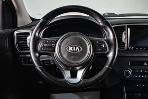 Внедорожник Kia Sportage 2017 года, 1649000 рублей, Сургут