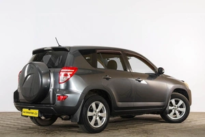 Внедорожник Toyota RAV4 2009 года, 1299000 рублей, Тюмень