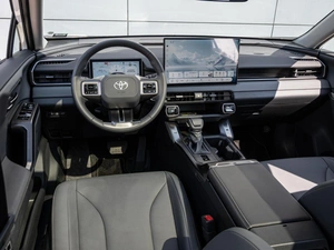Внедорожник Toyota RAV4 2025 года, 4095000 рублей, Краснодар