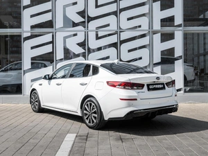 Седан Kia Optima 2019 года, 1770000 рублей, Ставрополь