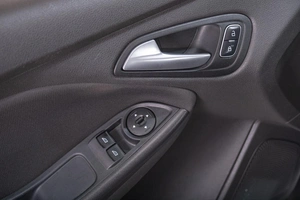 Универсал Ford Focus 2017 года, 1059000 рублей, Томск