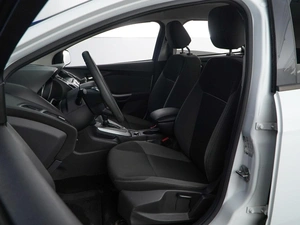 Хетчбэк Ford Focus 2012 года, 848077 рублей, Москва