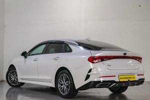 Седан Kia K5 2021 года, 2679000 рублей, Челябинск