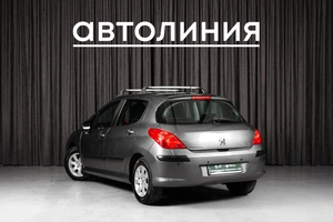 Хетчбэк Peugeot 308 2010 года, 450000 рублей, Красноярск