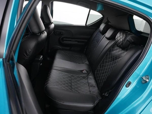 Хетчбэк Toyota Aqua 2018 года, 1278055 рублей, Москва