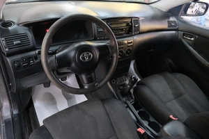 Седан Toyota Corolla 2006 года, 499000 рублей, Омск