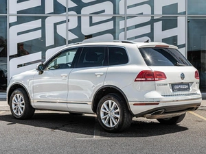 Внедорожник Volkswagen Touareg 2016 года, 3325000 рублей, Краснодар